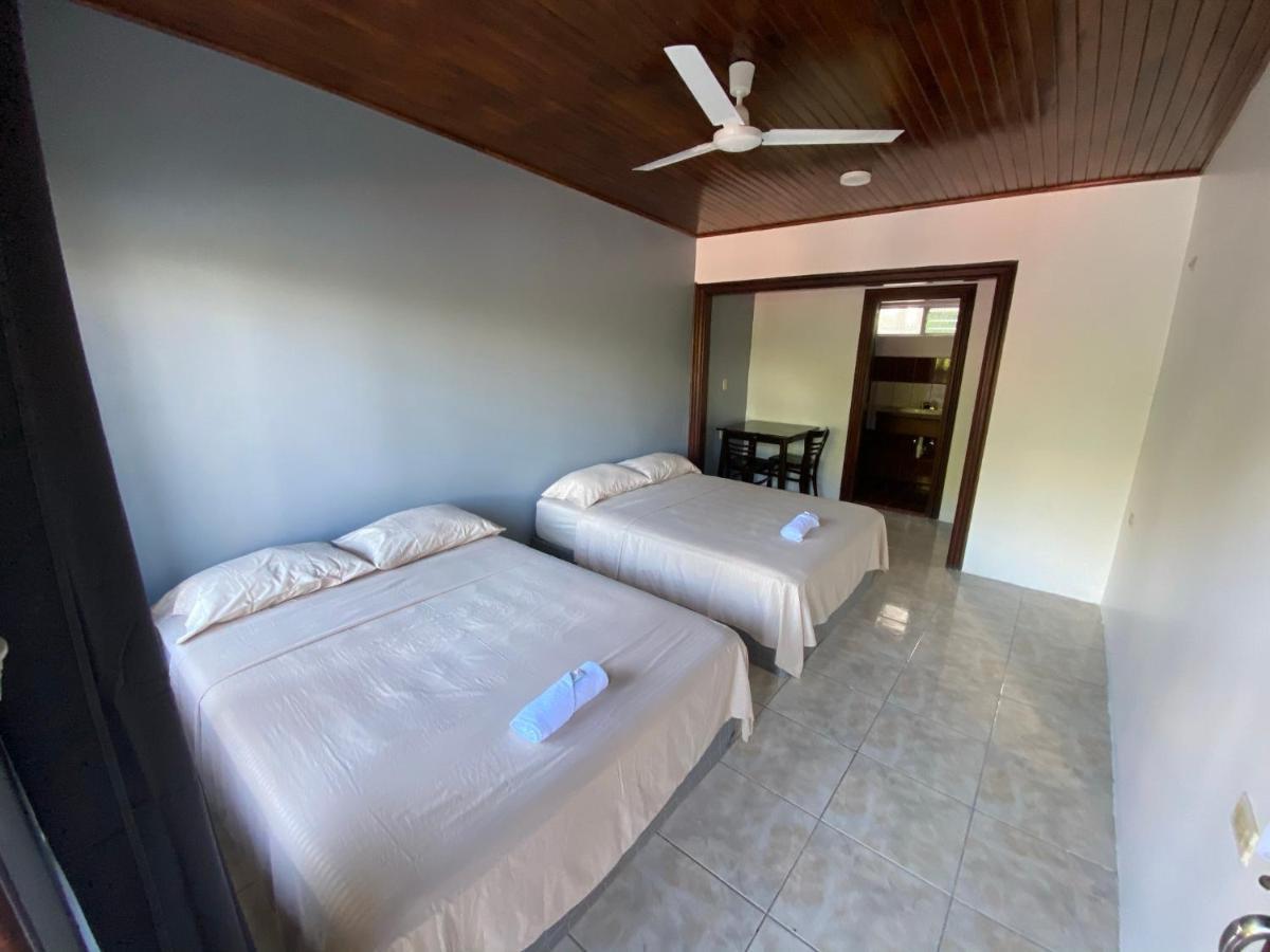 Hotel Puerto San Luis Tilaran Exterior photo