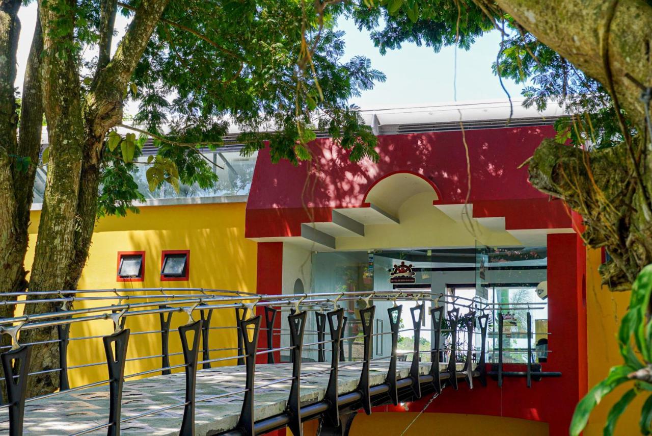 Hotel Puerto San Luis Tilaran Exterior photo